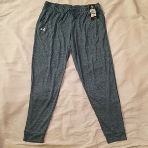 Brand new Under Armour Women's green Joggers
